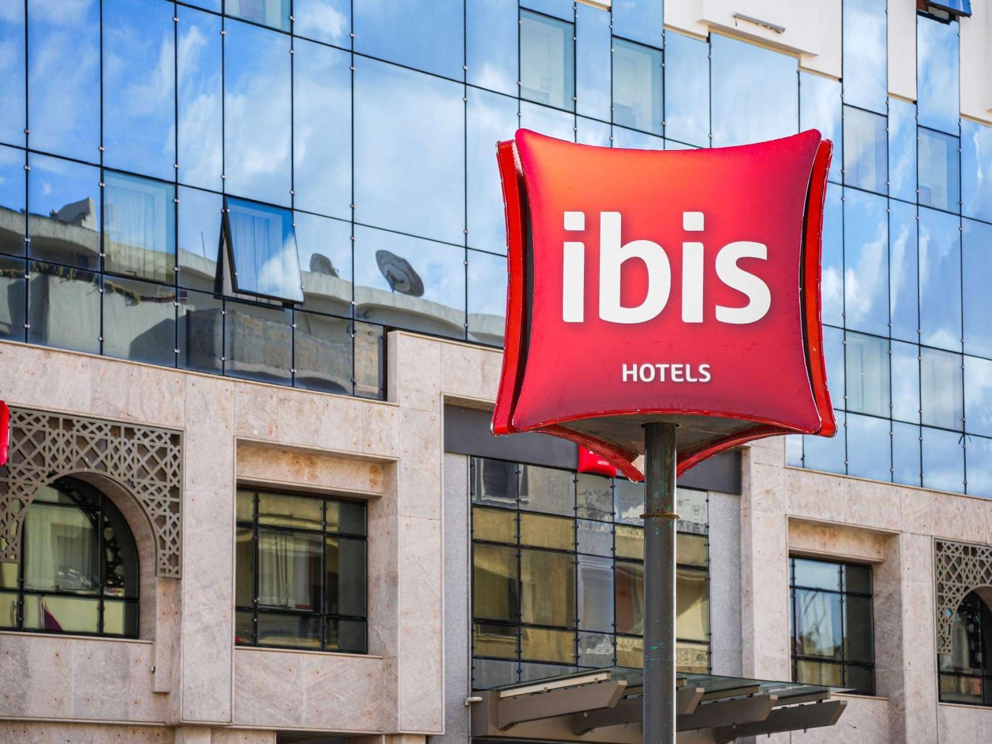 Ibis Tunis Hotel Exterior photo